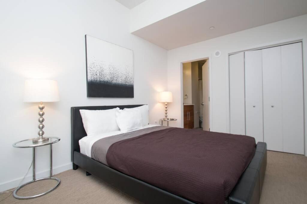 Newly Renovated 2Br 2Ba 1000Ft The Arch, Doorman Philadelphia Exterior photo